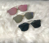 COMPLETE THE LOOK MIRROR SUNGLASSES